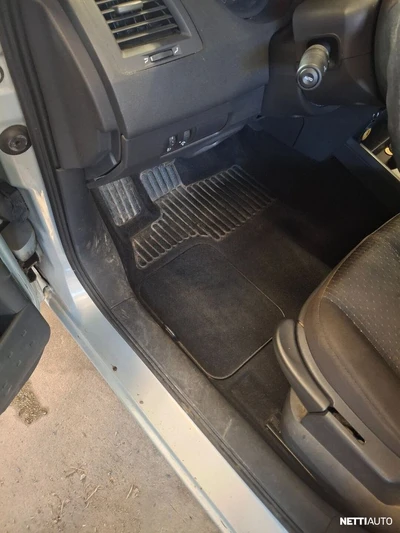 Renault Megane 2003, photo 7/14