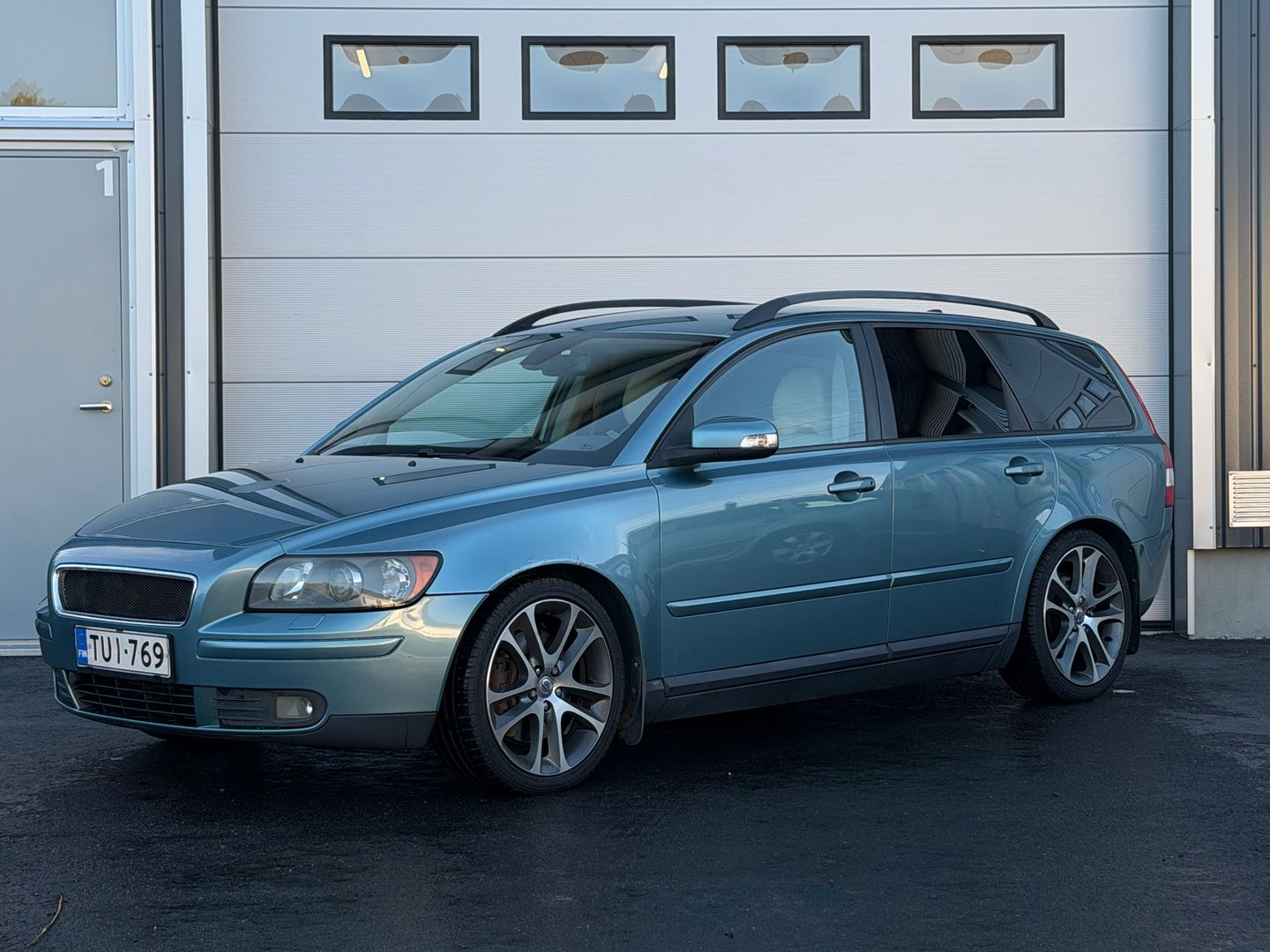 Volvo V50