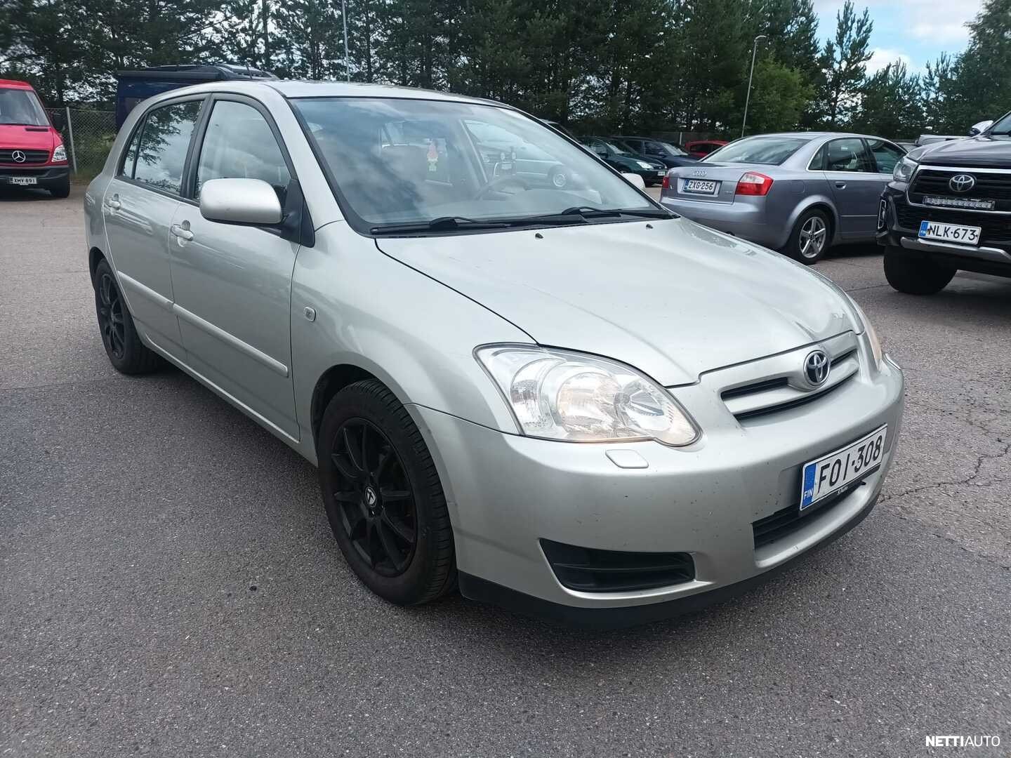 Toyota Corolla 1,4 VVT-i Linea Terra 5ov Hatchback