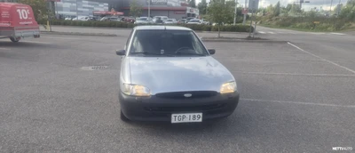 Ford Escort 1997, kuva 3/5