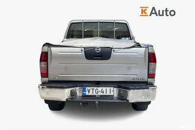 Nissan King Cab 2004, kuva 4/20