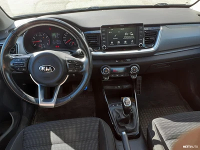 Kia Stonic 2020, photo 7/8