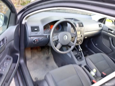 Volkswagen Golf 1.6 bensa 2005, kuva 6/10