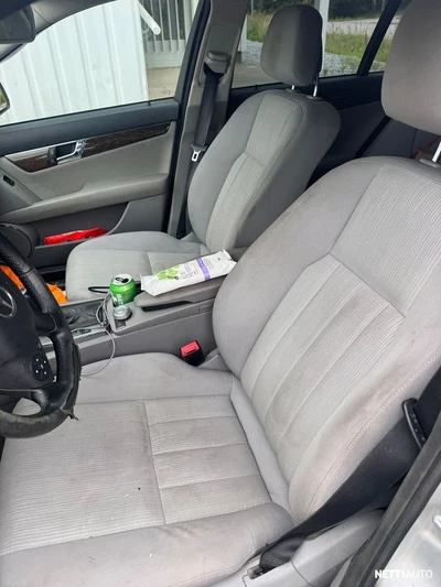 Mercedes-Benz C 220 CDI T A 2008, kuva 5/7