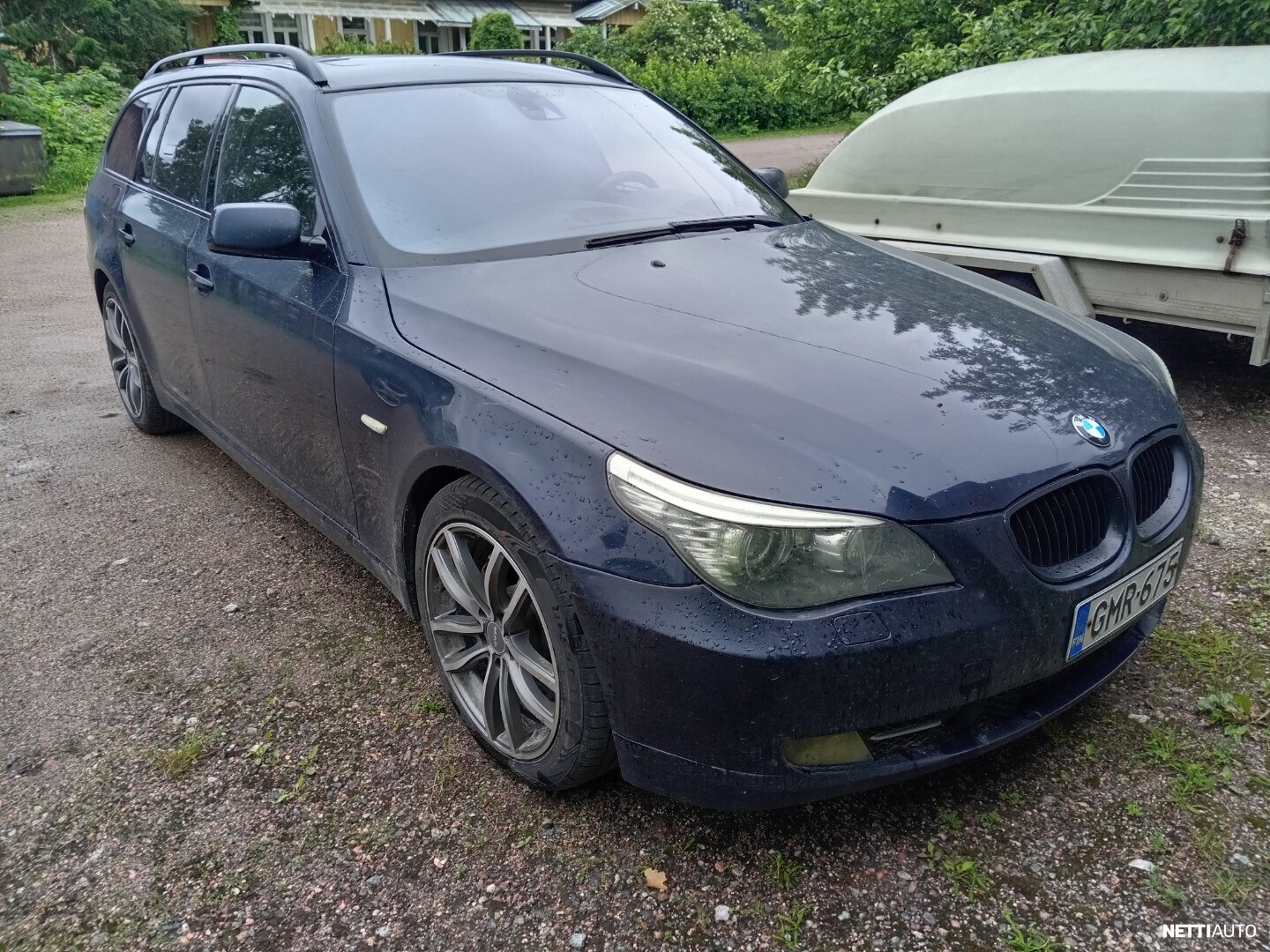 BMW 530