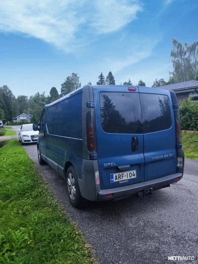 Opel Vivaro Vivaro Van 2.5 CDTI 2004, photo 4/13