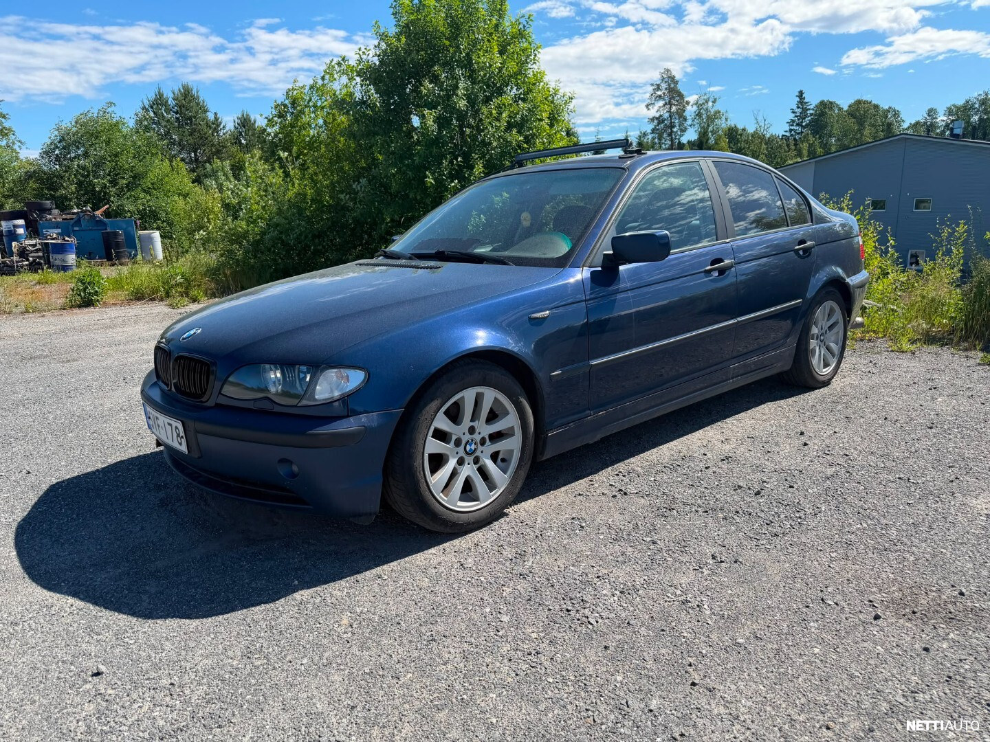 BMW 320