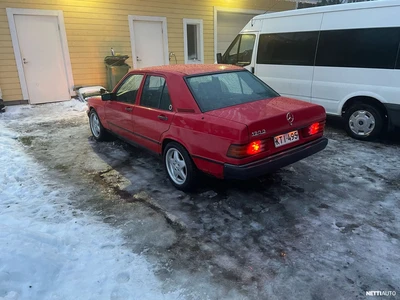 Mercedes-Benz 190 1986, kuva 3/9