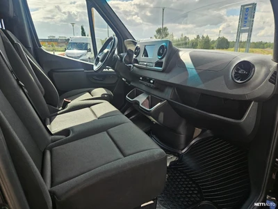 Mercedes-Benz Sprinter 317 RWD 2023, photo 5/12