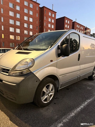 Nissan Primastar 2004, photo 1/12