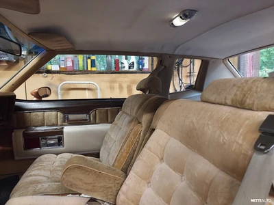 Buick Riviera 1977, kuva 6/8