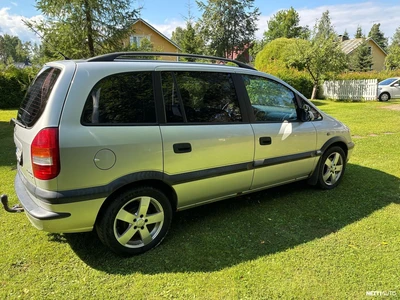Opel Zafira 2001, kuva 3/10