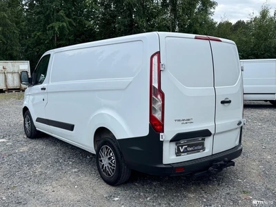 Ford Transit 2017, photo 4/23