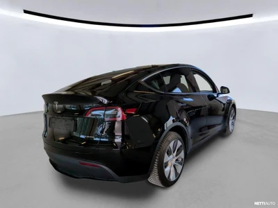 Tesla Model Y Dual Motor AWD 2023, kuva 6/9