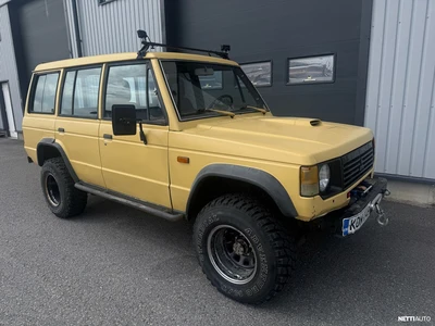 Mitsubishi Pajero 1989, photo 2/23