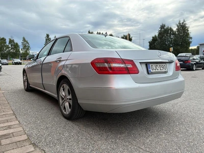 Mercedes-Benz E 2010, kuva 4/7