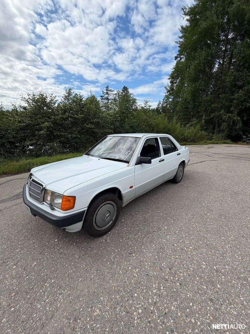 Mercedes-Benz 190