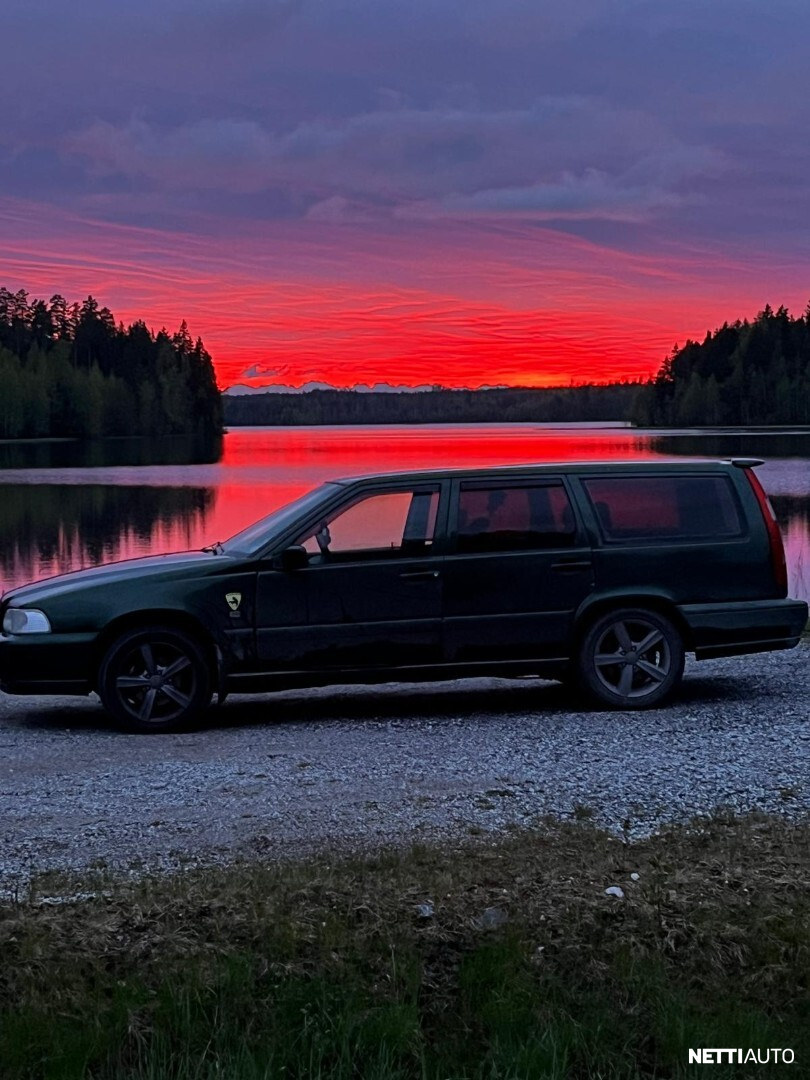 Volvo V70