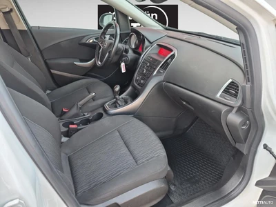 Opel Astra 1.4 SPORTS TOURER ENJOY TURBO 2014, photo 6/19