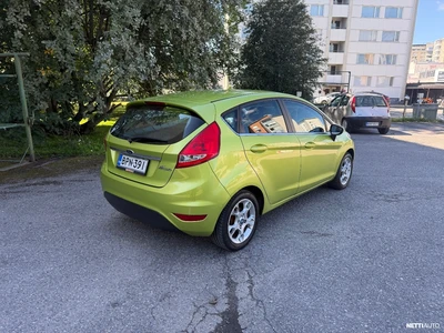 Ford Fiesta 2012, photo 4/10