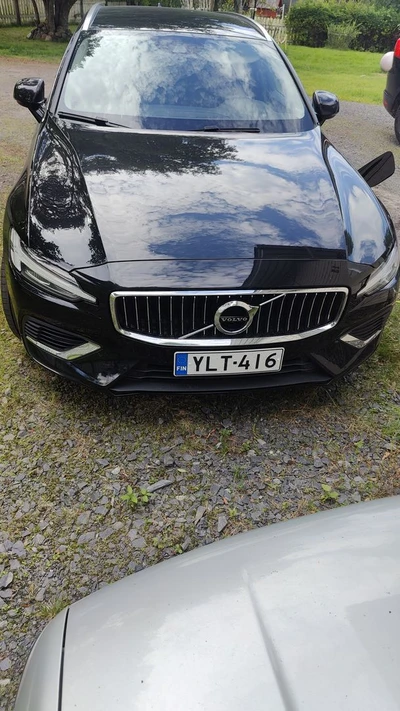 Volvo V60 2020, kuva 1/6