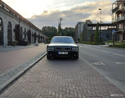 Audi A8 2001, kuva 3/19