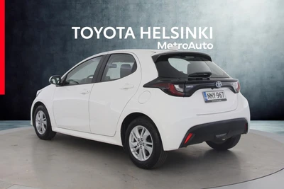 Toyota Yaris 1,5 Hybrid Active Plus 2022, kuva 2/22