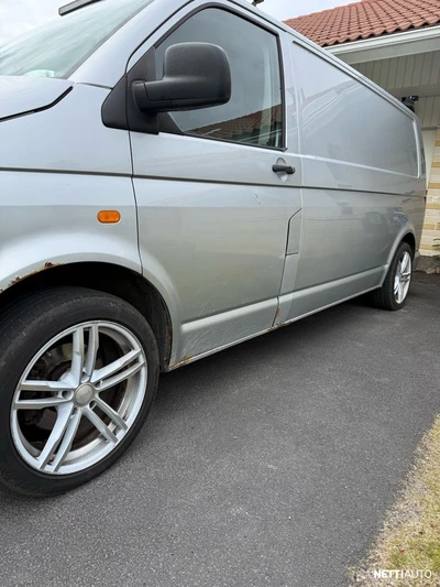 Volkswagen Transporter 2007, photo 2/9