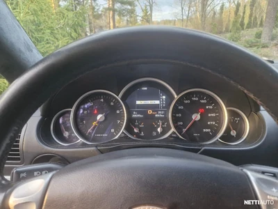 Porsche Cayenne Turbo S 2006, kuva 7/8