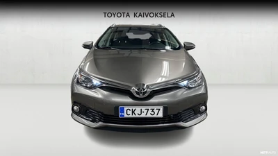 Toyota Auris 2016, photo 7/16