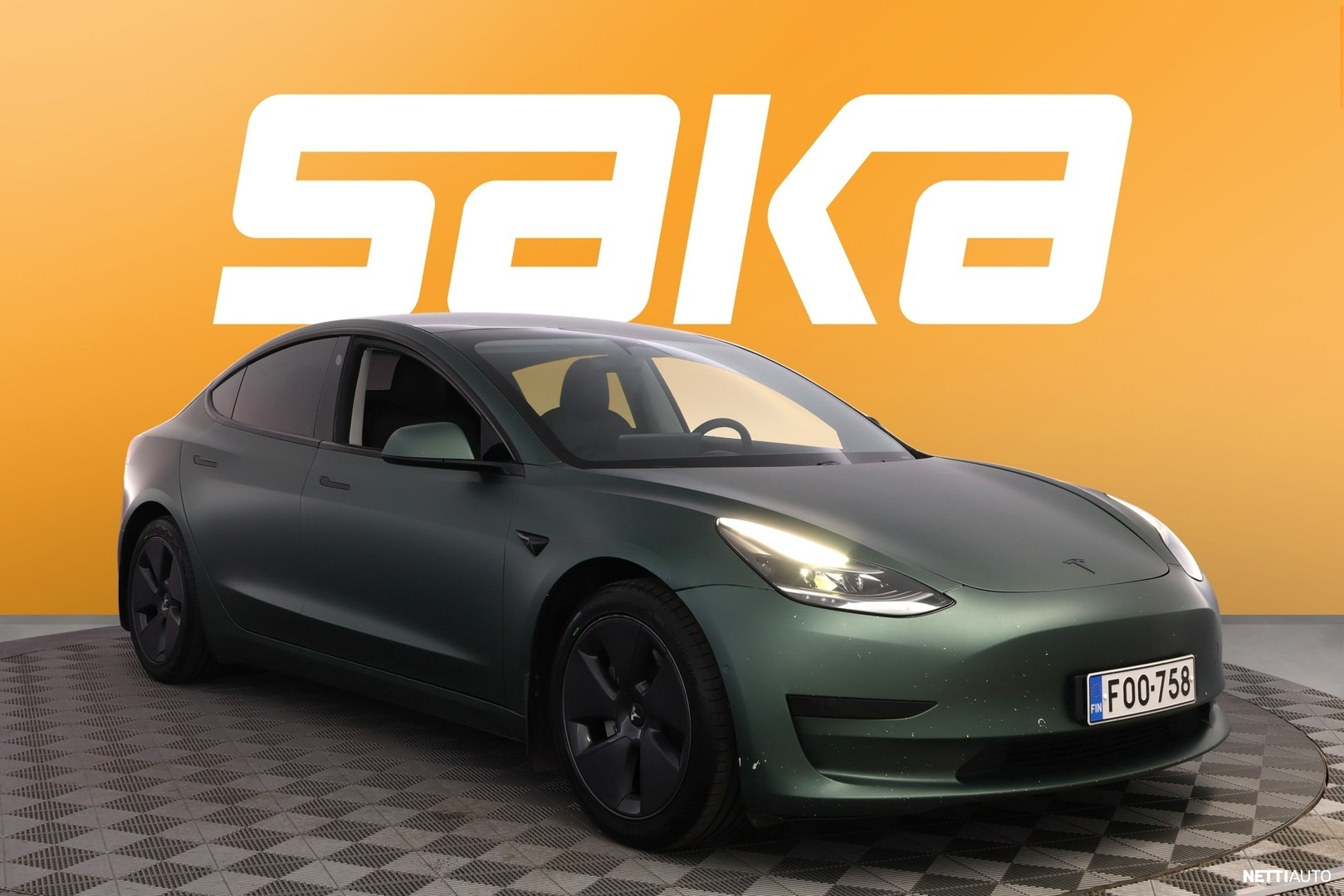 Tesla Model 3 Standard Range Plus