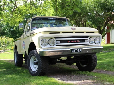 Ford F-250 F262 Chassis & Cab 1961, photo 2/13