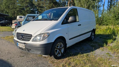 Mercedes-Benz Vito 111CDI 2006, photo 2/13