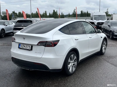 Tesla Model Y Long Range 2022, kuva 4/9