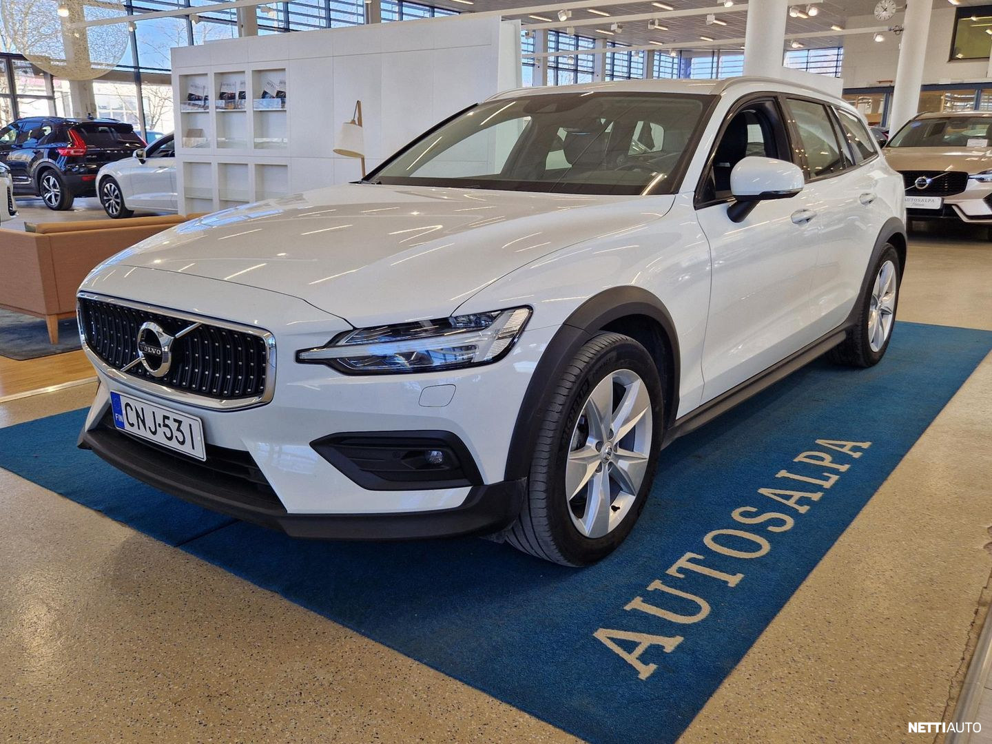 Volvo V60 Cross Country