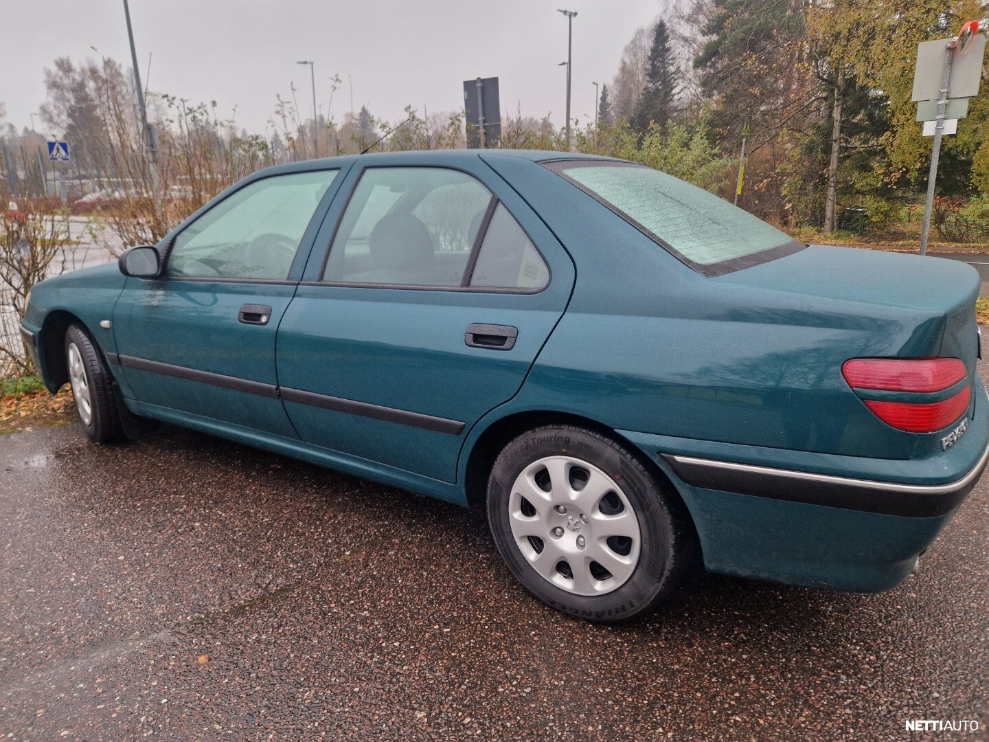 Peugeot 406