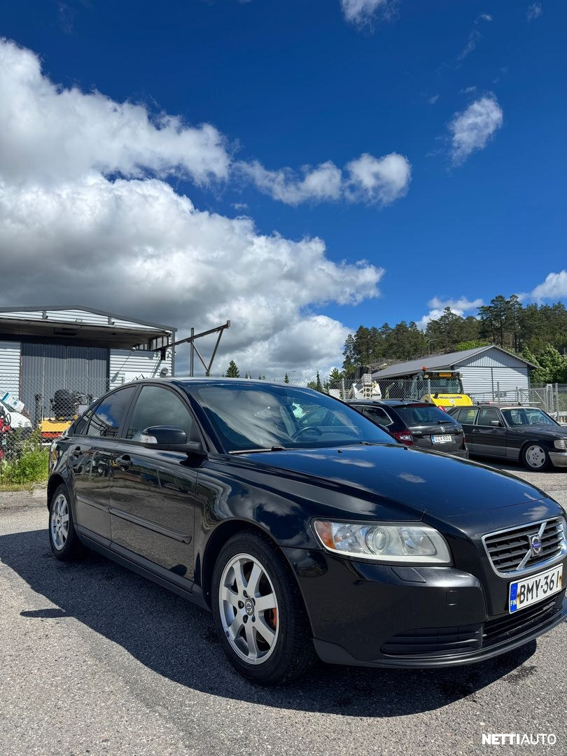 Volvo S40