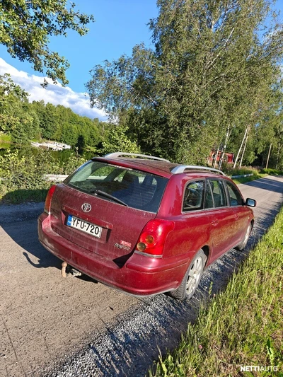 Toyota Avensis 2005, kuva 5/8