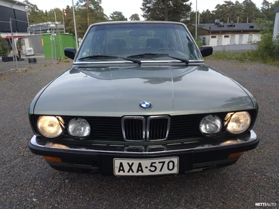BMW 520 520i 1985, kuva 2/10
