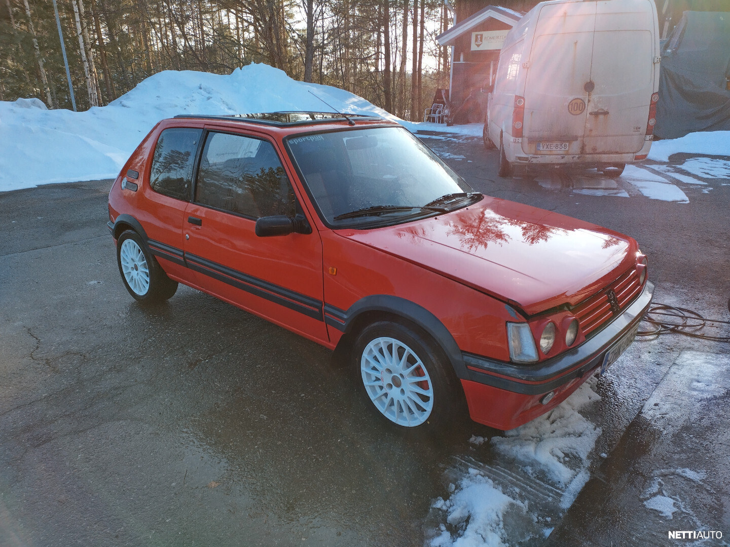 Peugeot 205
