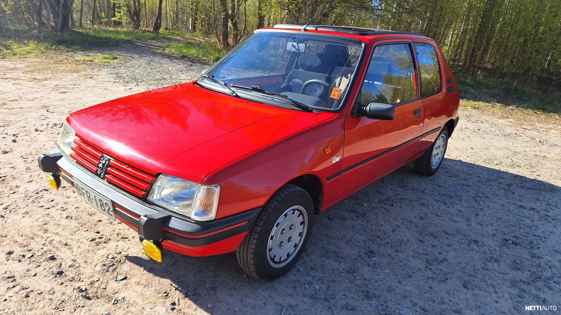 Peugeot 205