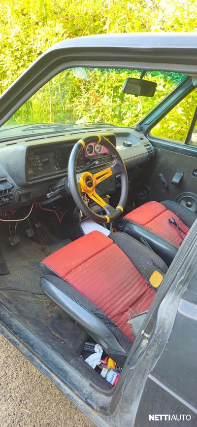 Volkswagen Caddy 1986, kuva 2/10