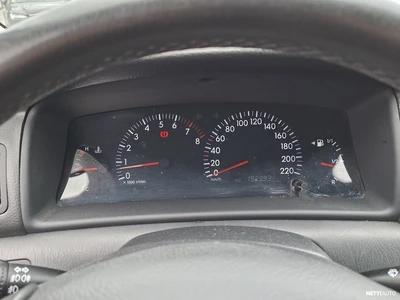 Toyota Corolla 2003, kuva 5/10
