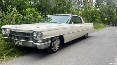 Cadillac De Ville Coupedeville 1963, kuva 1/3