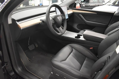 Tesla Model Y 2023, photo 6/16