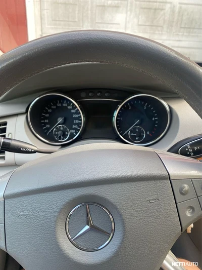 Mercedes-Benz R 2007, photo 1/2