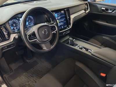 Volvo V60 2021, photo 5/17