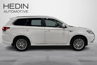 Mitsubishi Outlander PHEV 2020, kuva 6/29