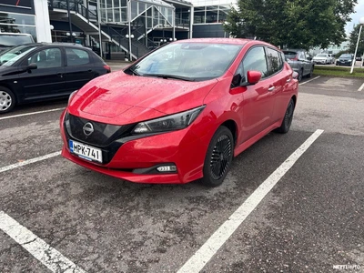 Nissan Leaf 2023, photo 1/3