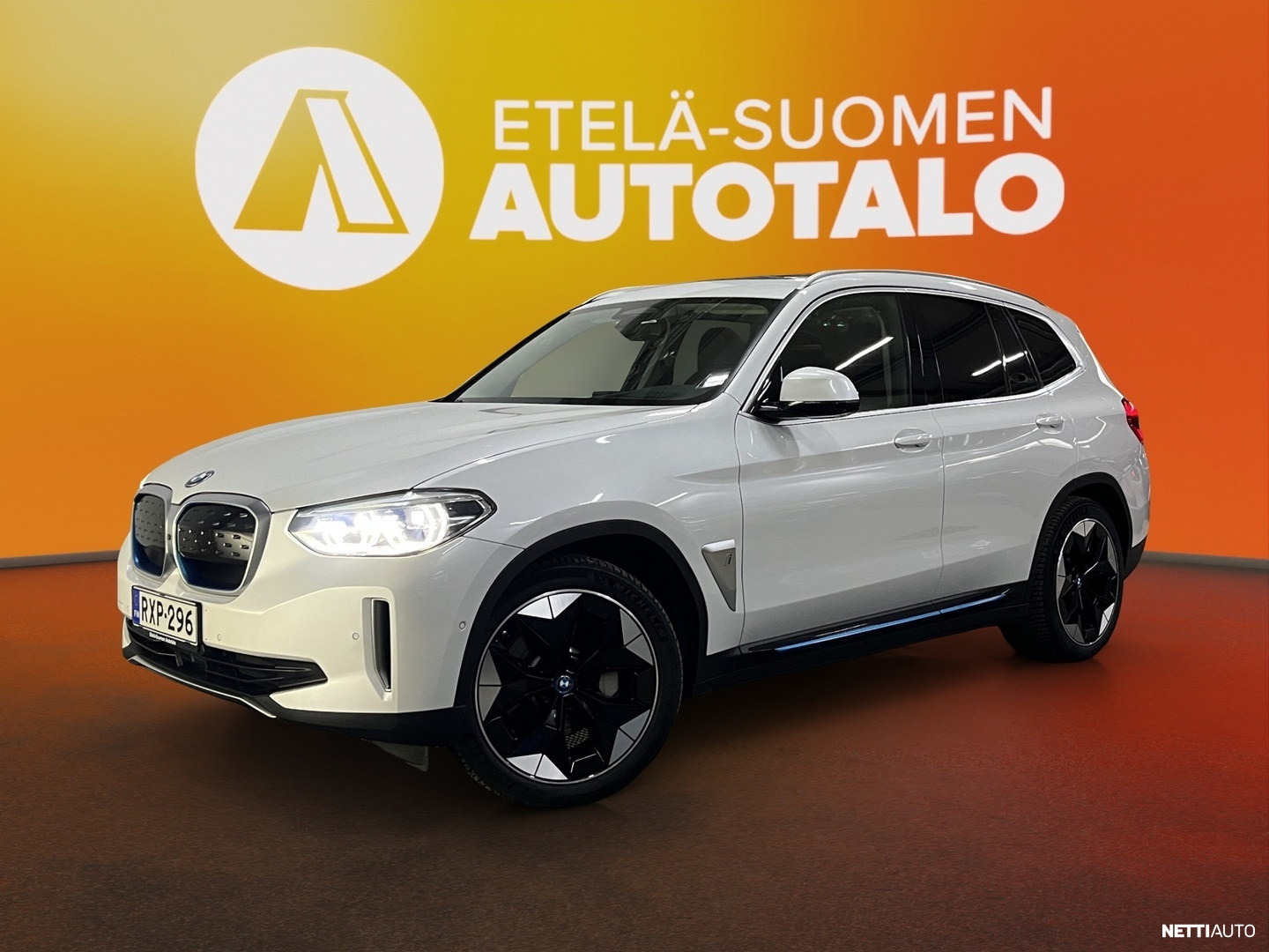 BMW iX3